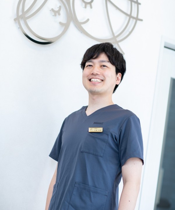 院長 山城 裕輝